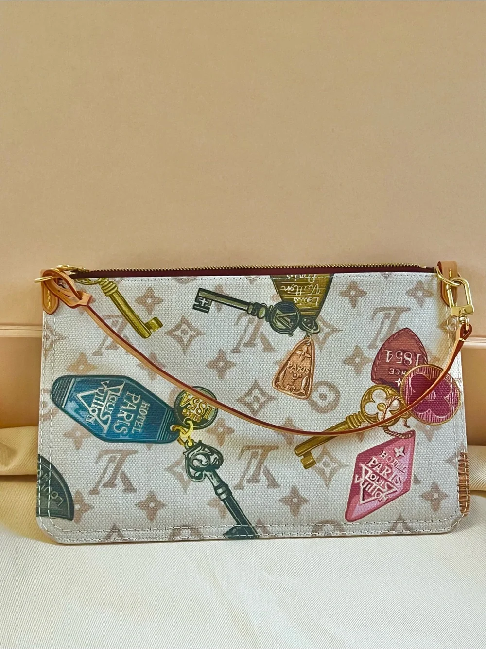 Louis Vuitton Mongram Dune Pochette